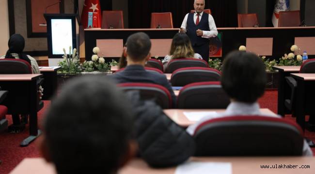 Melikgazi'de hizmet içi eğitimler devam ediyor