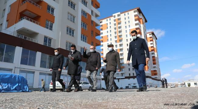 Başkan Çolakbayrakdar Yunus Emre kentsel dönüşüm alanını inceledi