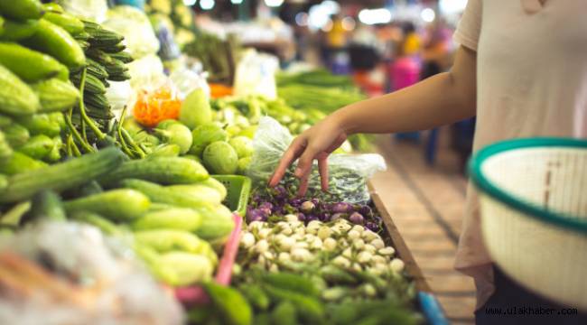 Market ve manav gibi işletmelerin çalışma saatlerine düzenleme