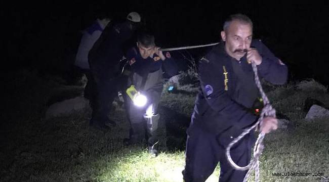 Büyükşehir itfaiyesi 8 saatlik çabanın ardından başardı