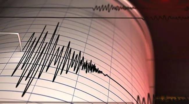 İzmir'de 4,3 büyüklüğünde deprem