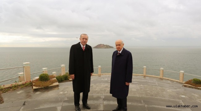 Bahçeli: MHP, Cumhur İttifakı'yla birlikte Türkiye'nin muazzam sinerjisi, akıl ve gönül enerjisidir