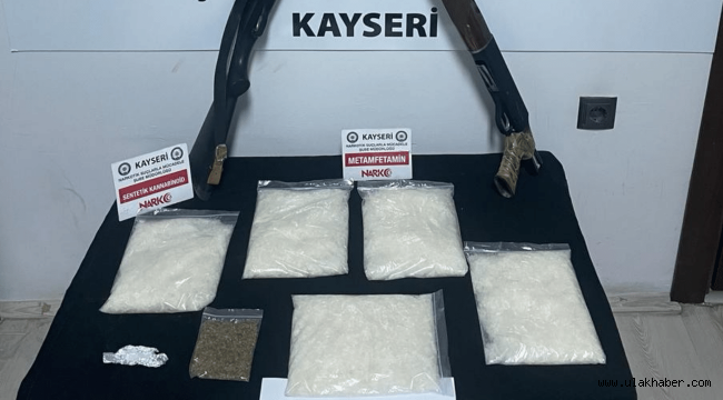 Kayseri'de uyuşturucu operasyonu: 5 gözaltı