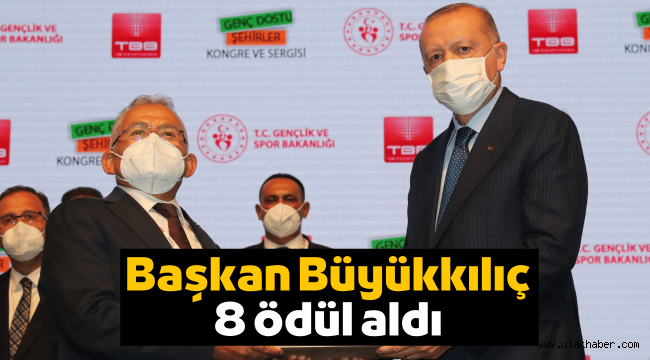 Başkan Büyükkılıç, 2021'de ödüle doymadı