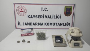 Kayseri'de uyuşturucu operasyonu: 2 gözaltı