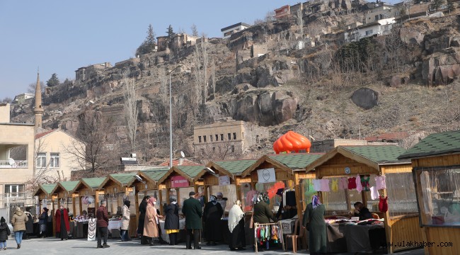 Maharetli eller yine uğrak noktası oldu