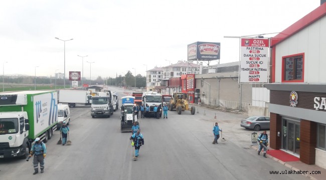 Kocasinan'da bahar temizliği devam ediyor