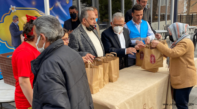 Talas'ta "Biz Pişirelim Siz Ulaştırın" bu Ramazan'da da devam ediyor