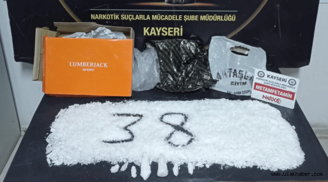 Doğu illerinde uyuşturucu taşıyan üç şüpheli Kayseri'de yakalandı