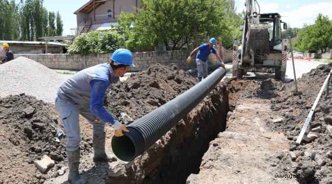 KASKİ, Bünyan'da şebeke hatlarını yeniliyor