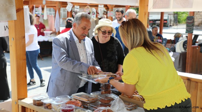 Keyifli ve organik alışverişin adresi: Talas Maharetli Eller