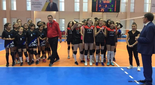 29 Ekim Cumhuriyet Kupası Voleybol Turnuvası tamamlandı 