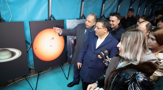 Talas Belediyesi'nden uzayın derinliklerine götüren sergi