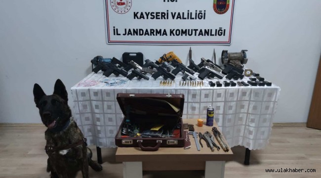 Jandarma, ruhsatsız silah imalathanesini ortaya çıkardı