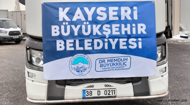 Kayseri Büyükşehir'in deprem bölgesine yardım TIR'ı sayısı 40'a ulaştı